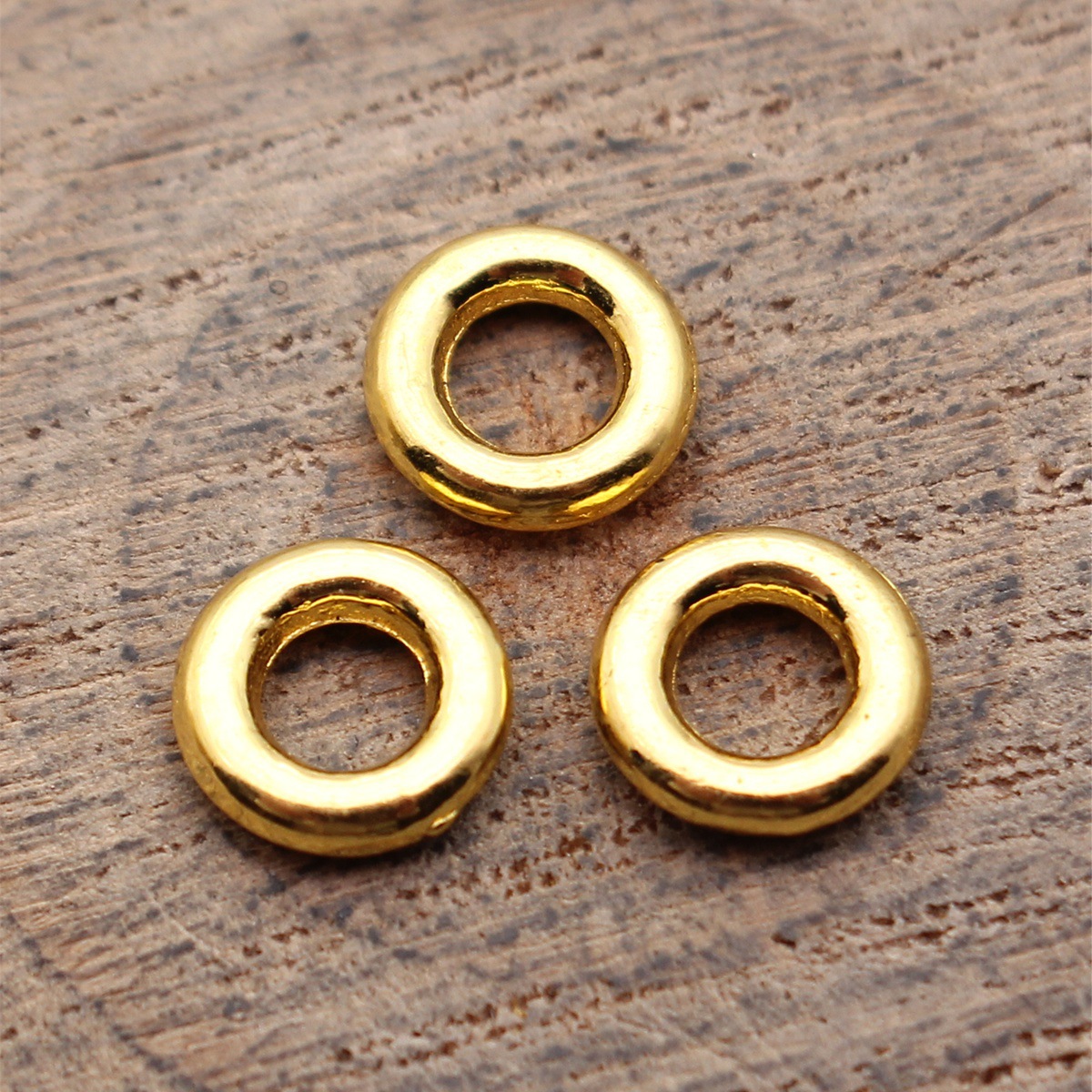 Round Charms Connector Cutout  - đánh giá và giá Crafting Resin