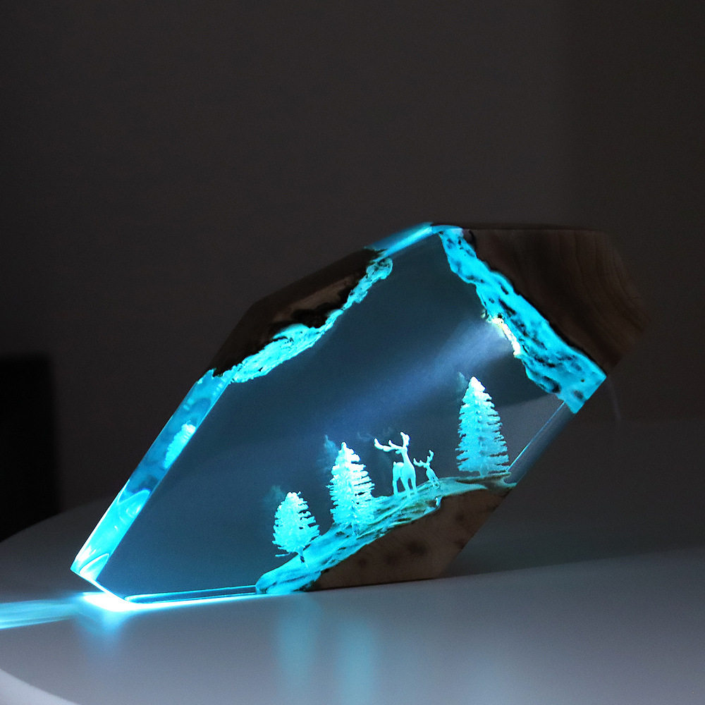 Forest Fairy Deer Desktop Art  - đánh giá và giá Crafting Resin